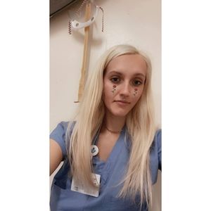 Meet your Posher, Kat